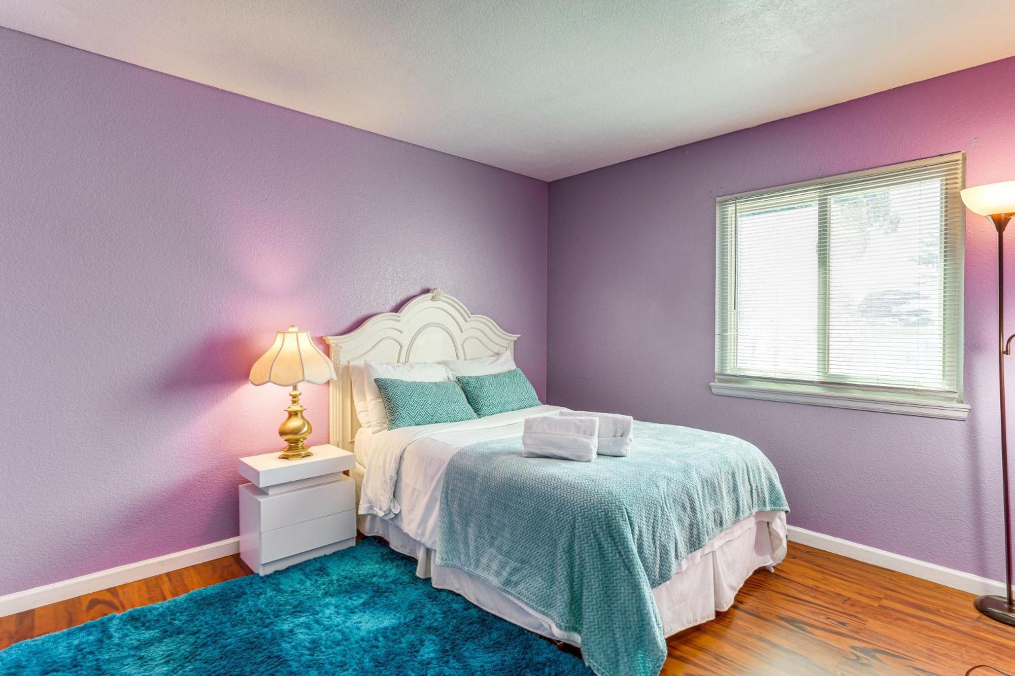 Casa vacanze Convenient With Backyard, Patio
